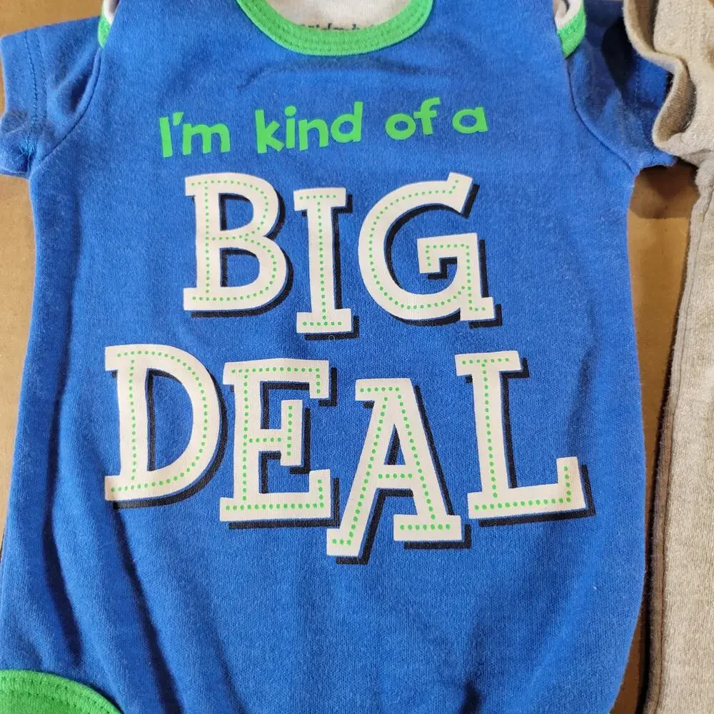 15 Assorted Baby Bodysuits 0-6 Months - Graphic Prints & Stripes Mom, Tattoos,